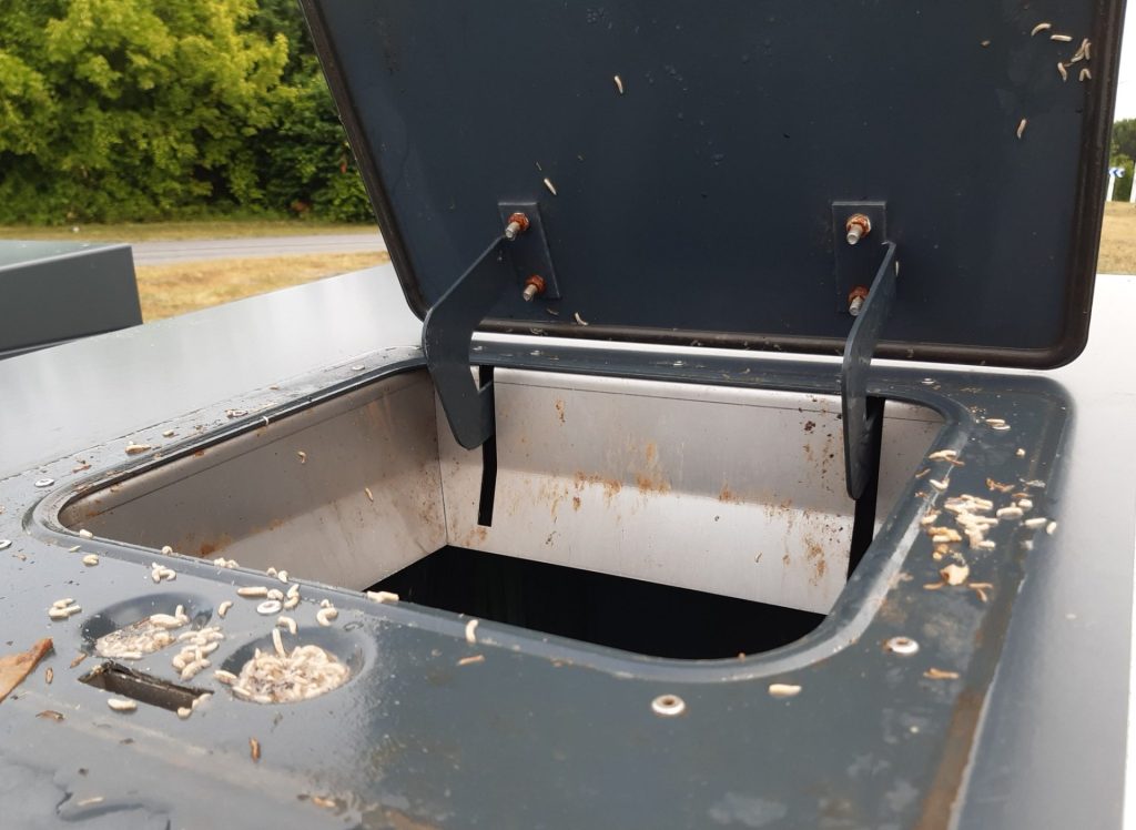 Citoyens mobilisés contre la réforme NéoSmicval - collectif Touche pas à mes poubelles