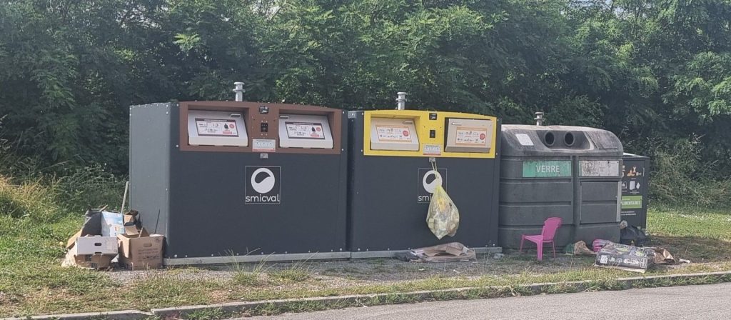 Réunion du collectif Touche pas à mes poubelles - opposition NéoSmicval Haute-Gironde